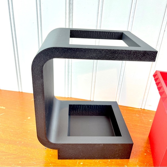 The Daka Planter with Stand, Indoor Flower Pot, Succulent - Picture 8 of 10